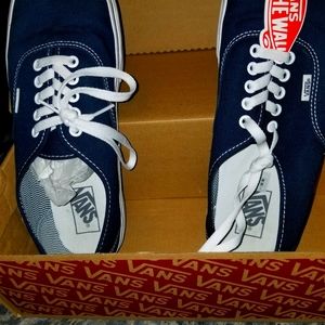 Vans mens new in box